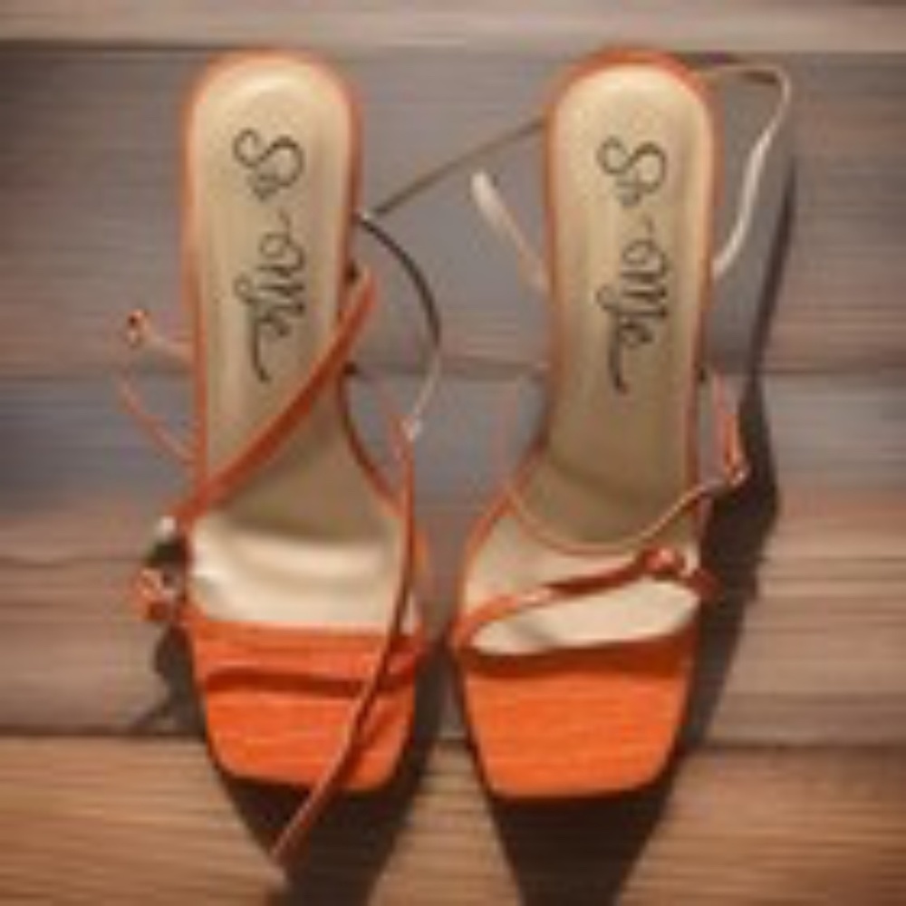 Women’s So Me Brand Strappy Orange Heels Size 7 Brand New